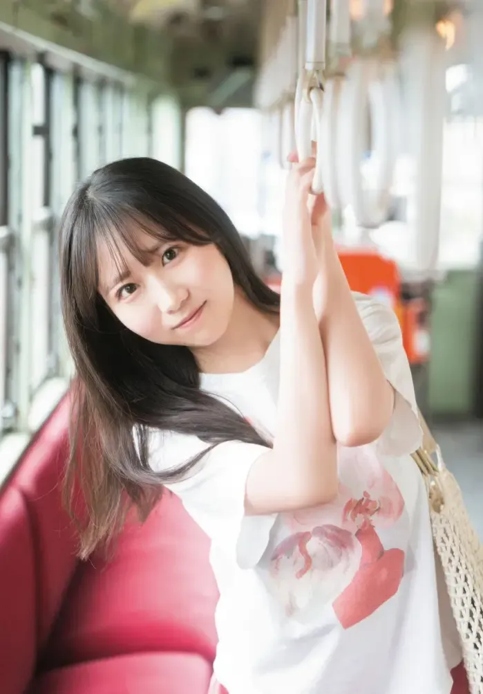 우츠미 리네 영 드래곤 에이지 2025.11 Vol.31