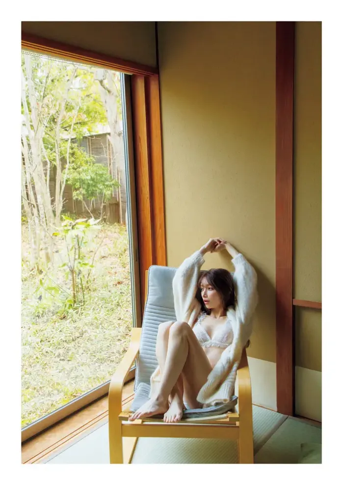 고토 마키(後藤真希), 사진집 《Flos》 전자판 전용 특별 컷 포함 Set.02