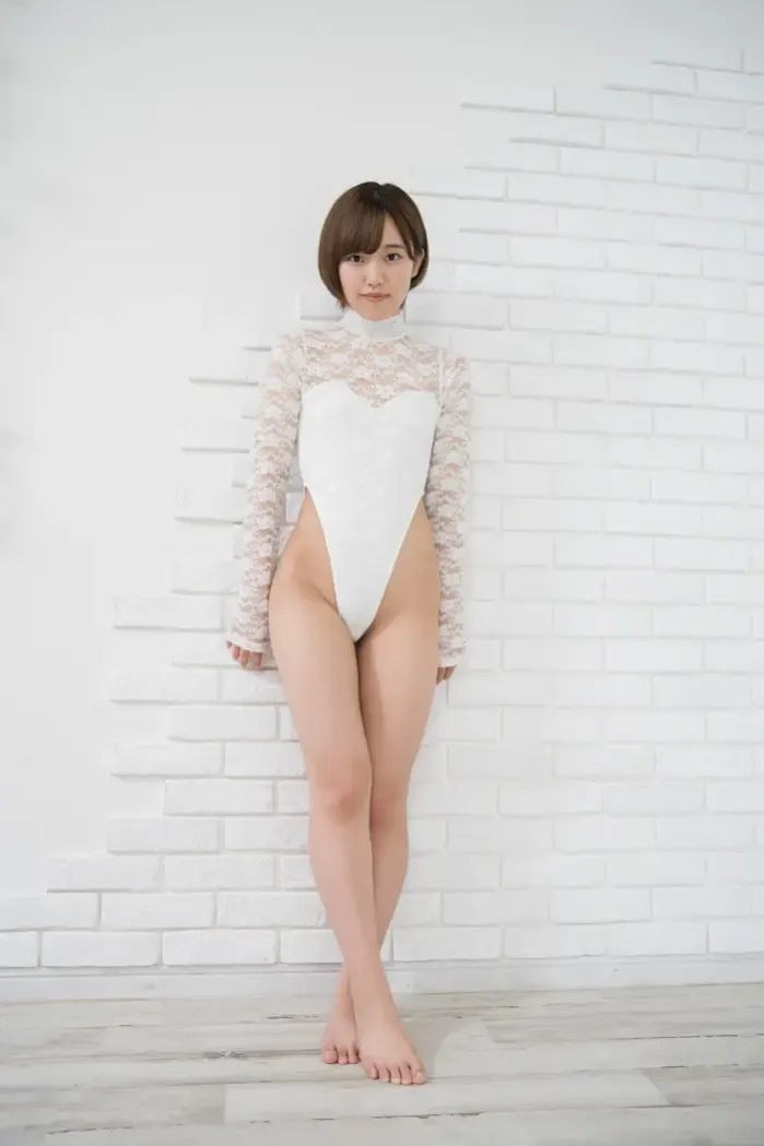 안주 코즈키 (Anjyu Kouzuki)