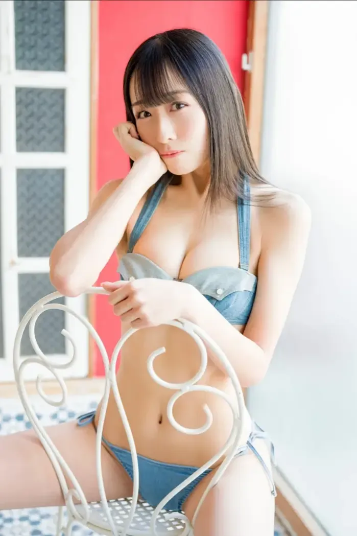 야기 히나타 FLASH 사진집 「아이돌 대항해시대 분홍색 프린세스」 Set.01