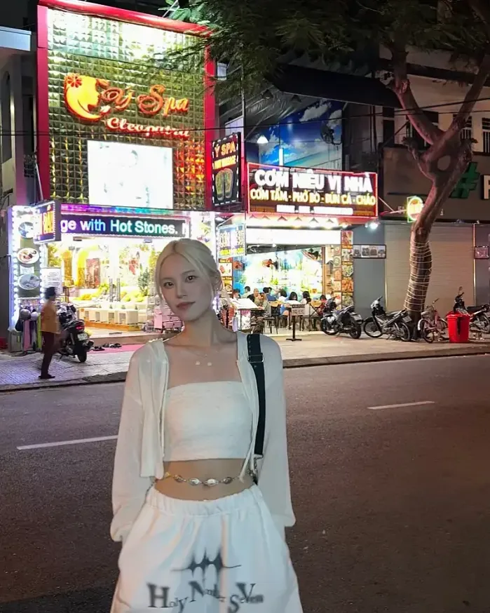 나쨩은 밤이 찐또라며 @m1n5e0_0 인스타