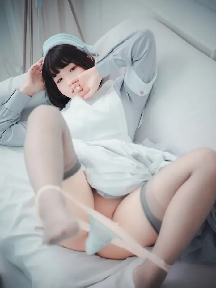 Mimmi 밈미, DJAWA ‘St. Esther’ Set.03