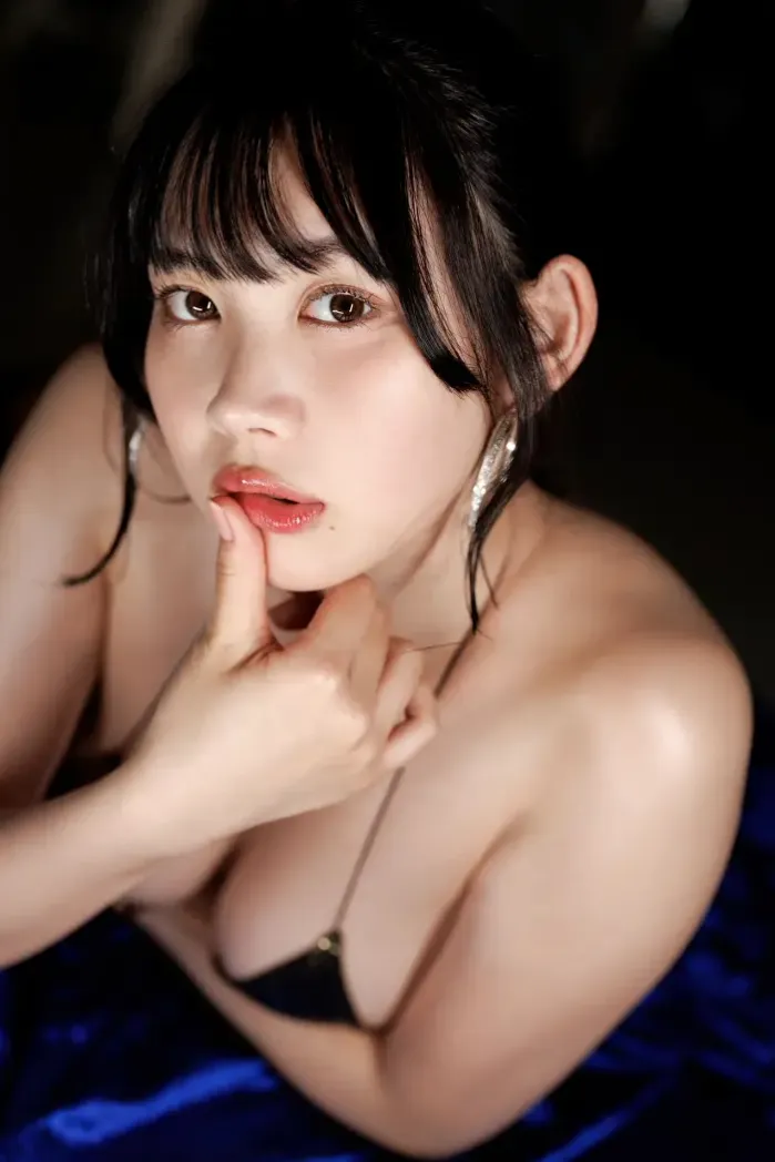 세이나 시노미, 사진집 「세이나 모드 유성을 보았다」Set.02