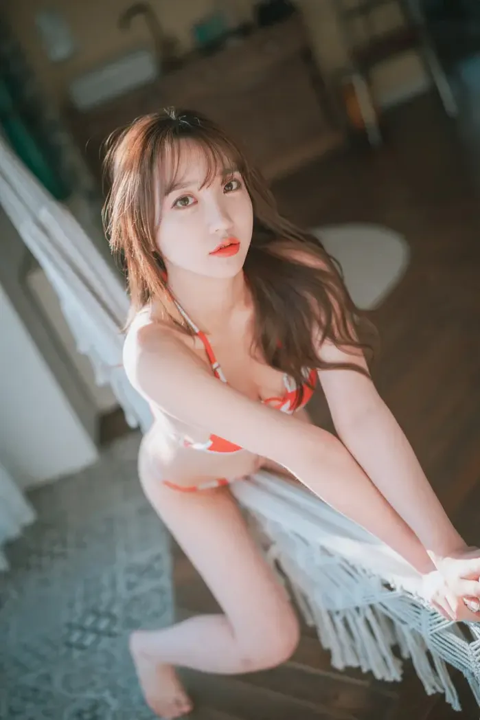 Son Yeeun 손예은, DJAWA ‘Bikini Vacation #1’ Set.02