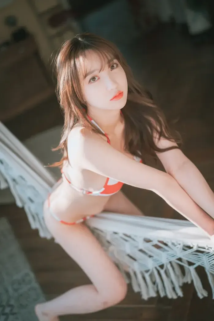 Son Yeeun 손예은, DJAWA ‘Bikini Vacation #1’ Set.02