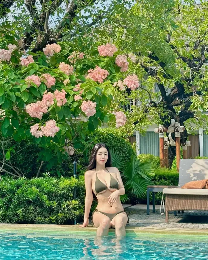 아침,저녁 수영해서 사진 많음