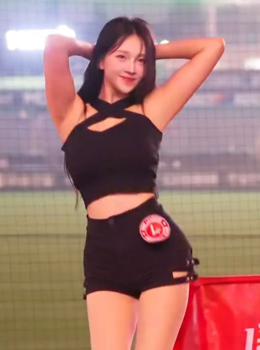 이연진 치어리더 제로투 댄스