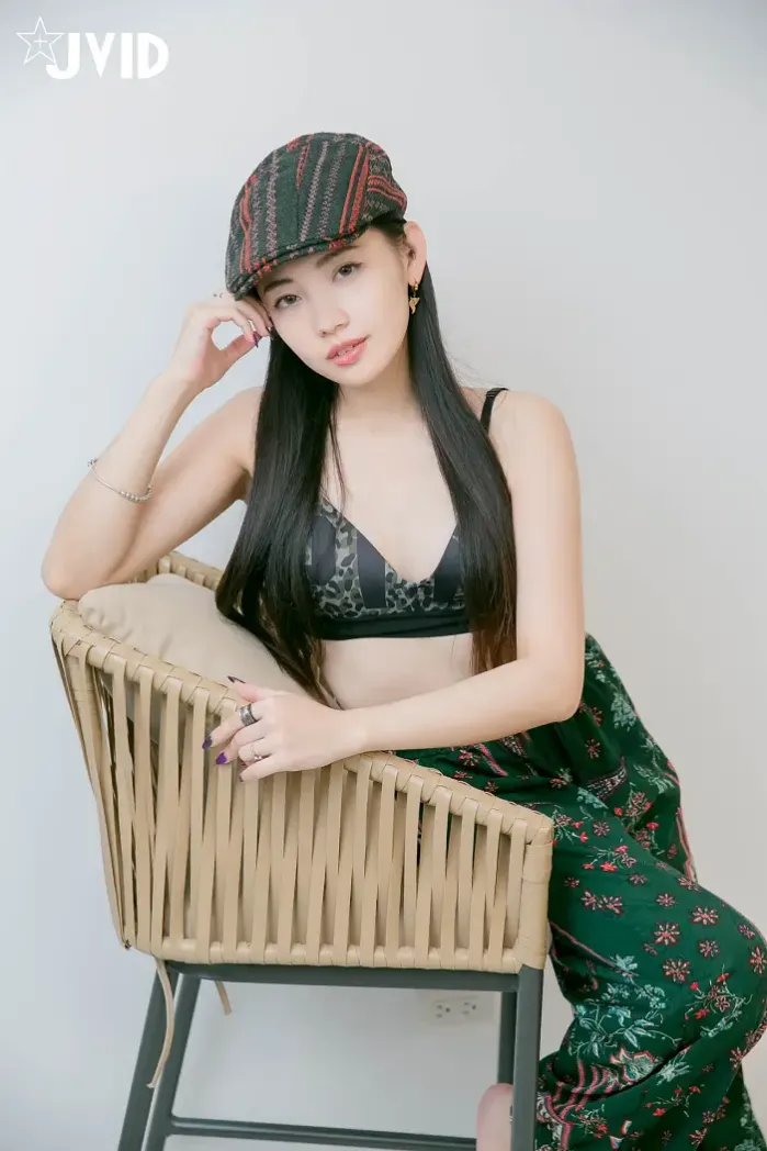 JVID 나츠 트와일라잇 - 호감 가는 미소녀 세트.01