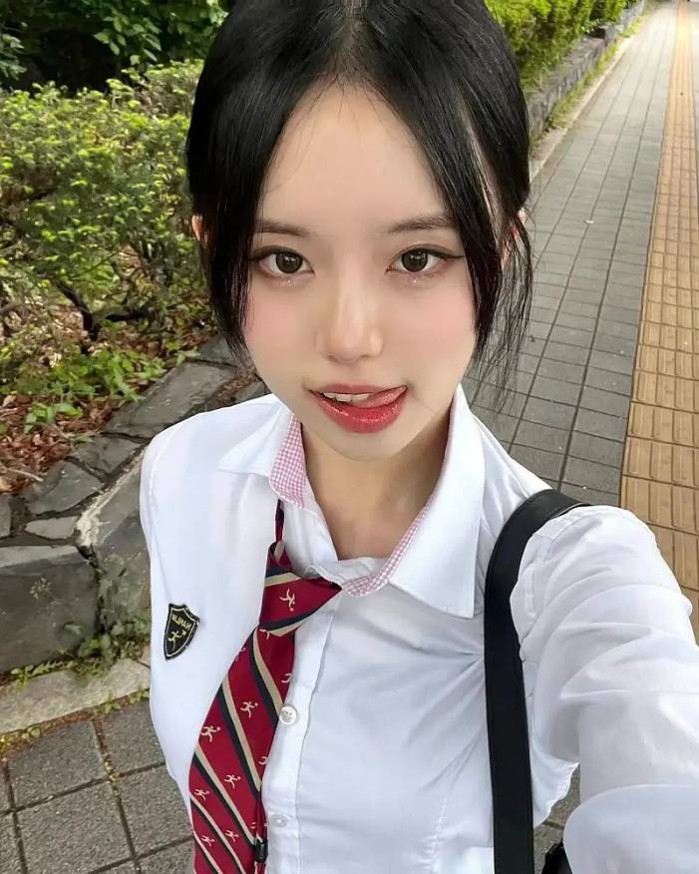 귀여운 여고딩의 혀놀림