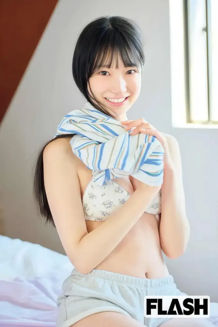 시오리 모모타(플래시 2025년 6월 17일자)