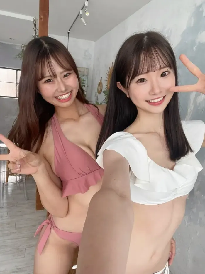 AV배우 키요미야 토아와 시라카미 에미카