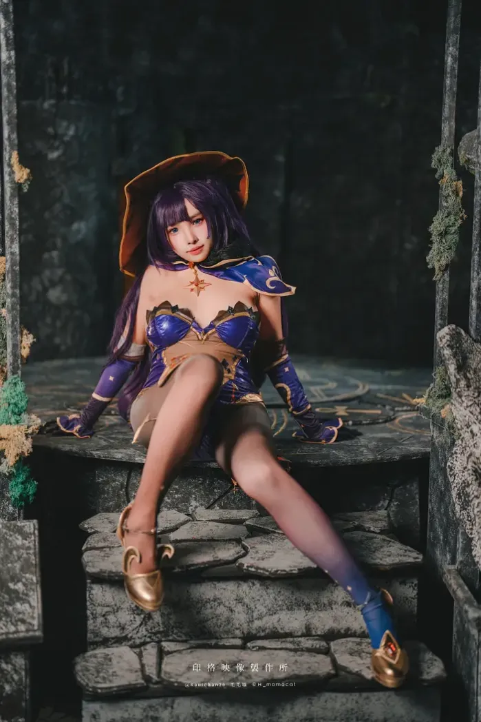 모모 누드 사진집 모나 (1)