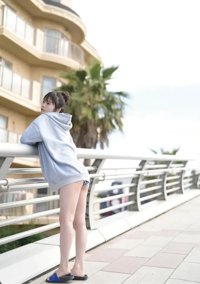 아카리 시라세 1st 사진집 [ 착각 ] Set.02