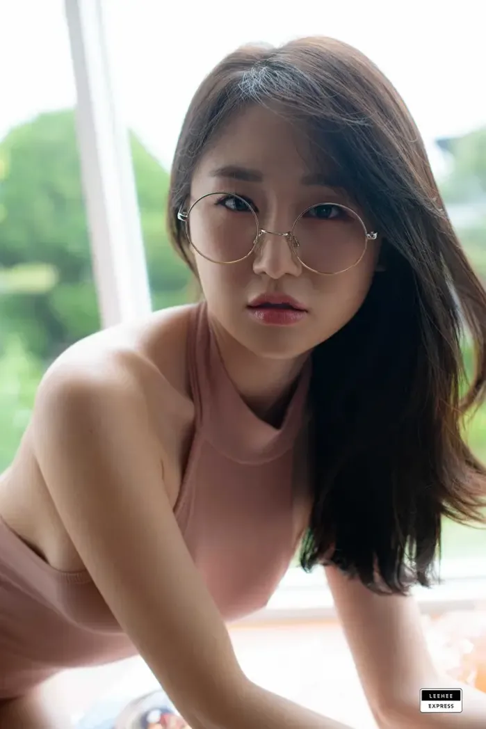 Na-Kyung 나경, LEEHEE EXPRESS LERB-084A Set.01