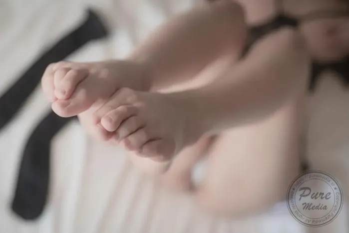 Yuna 유나, PURE MEDIA Vol.290 I’m 20 years old (2)