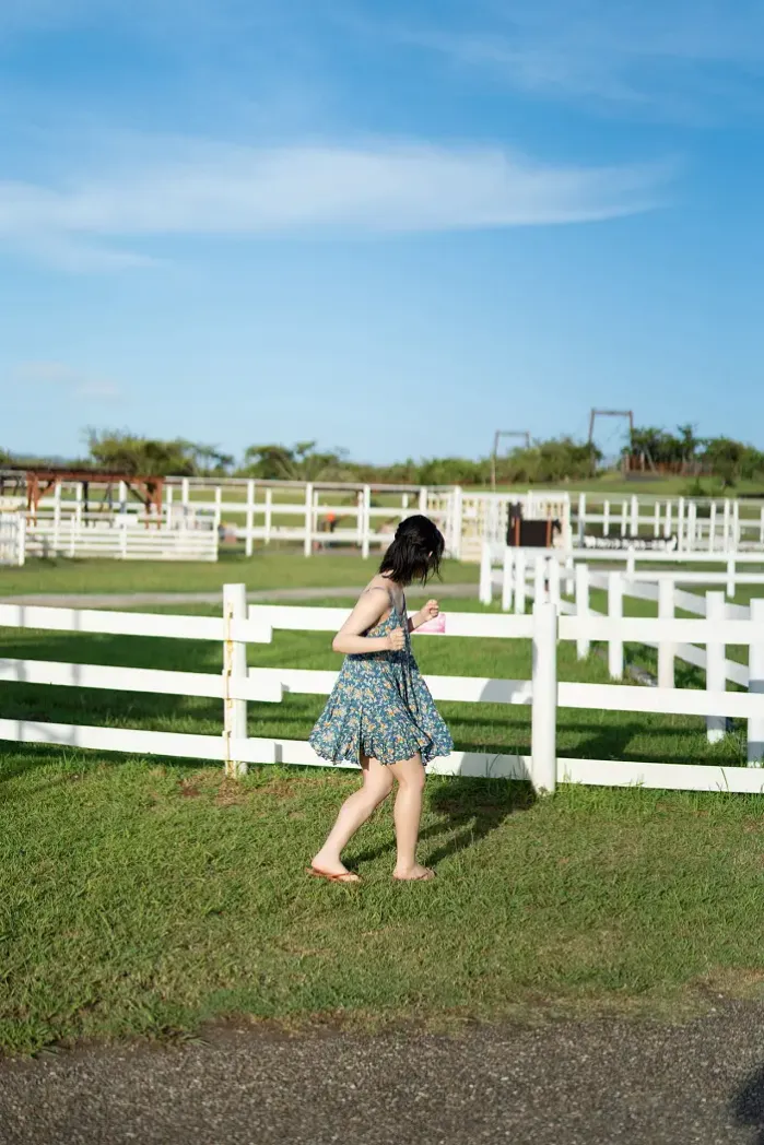 코마키 미네시마(峰島こまき) FLASH 디지털 사진집 「모두 담아, 여름。」 Set.04