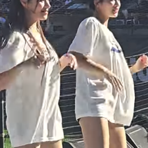 KT 위즈 치어리더 직캠  상큼한 무대 (김정원·이예빈·이금주·신세희)