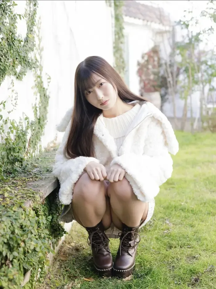 탈정통파 아이돌 아이자와 미유 디지털 사진집