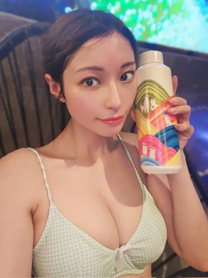 신작레전드인데 몸매가 완벽하고 가슴이 진짜 이쁜 AV배우