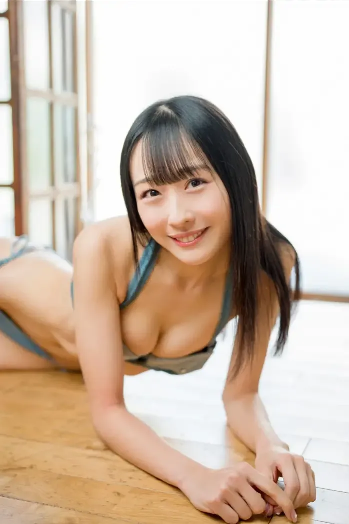 야기 히나타 FLASH 사진집 「아이돌 대항해시대 분홍색 프린세스」 Set.01